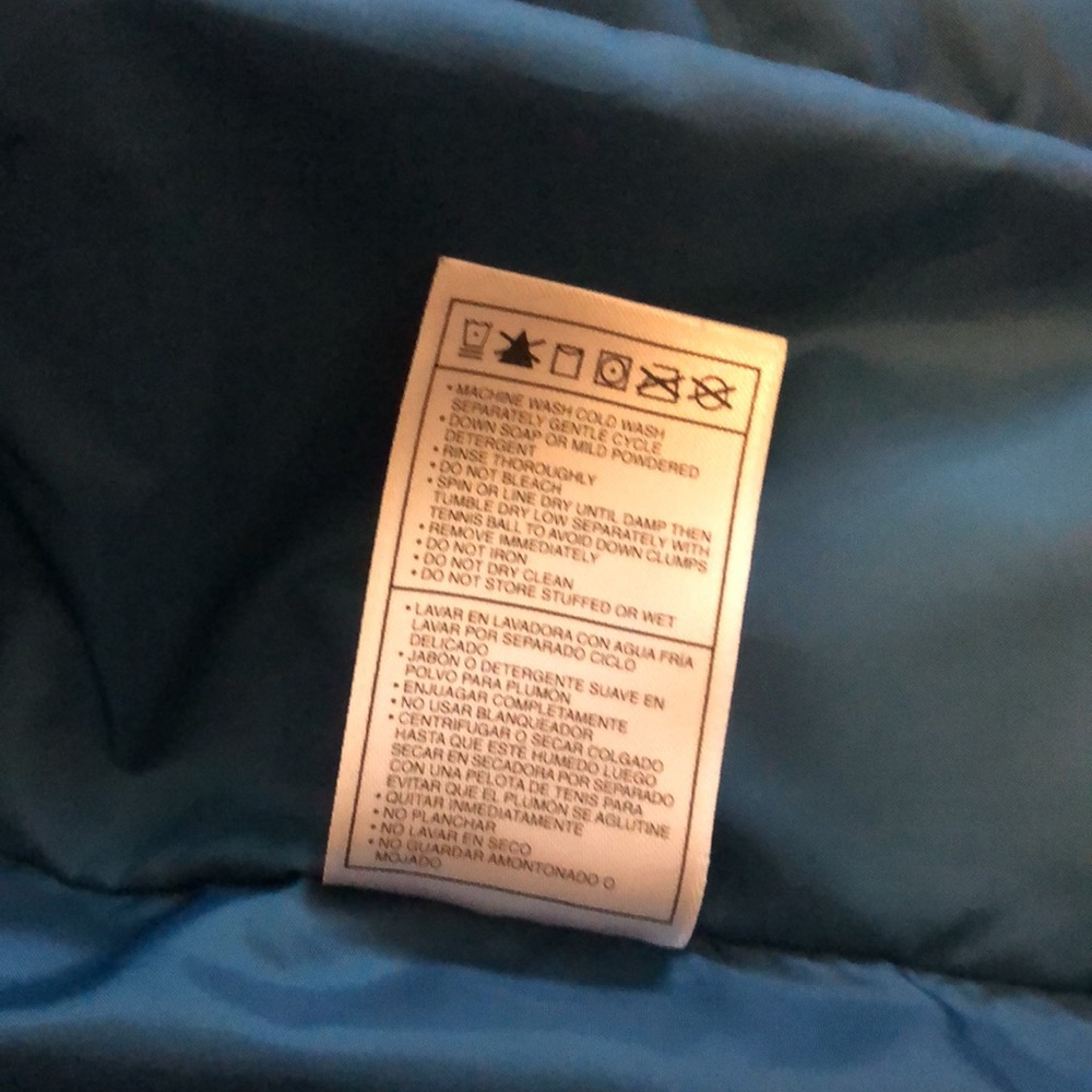 Nike ACG women’s winter coat - Picture 7 of 15